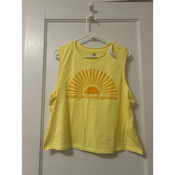 NWT!! Women’s yellow tank . - Picture 1 of 3
